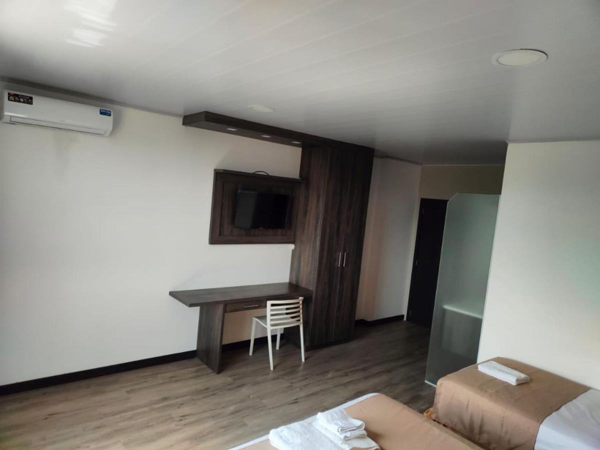 Hotel Punta Azul بيدرنيلز المظهر الخارجي الصورة